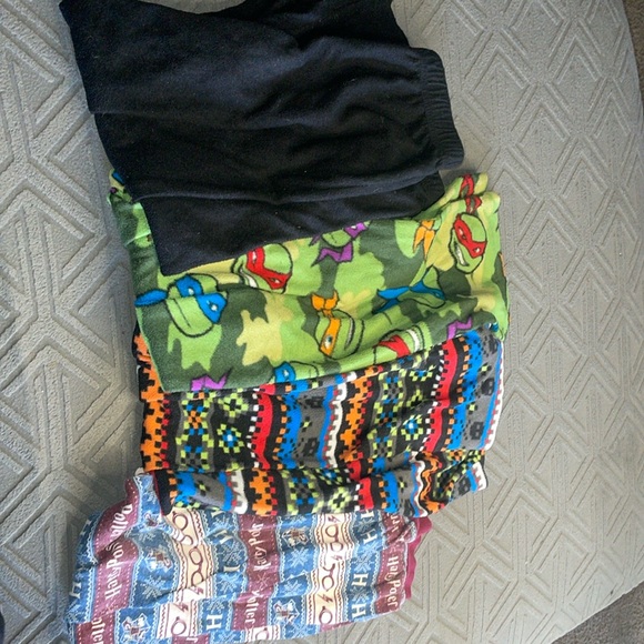Boys pajama bottoms - Picture 1 of 15